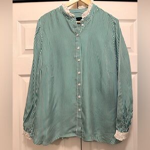 Kelly Green Stripe Buttondown